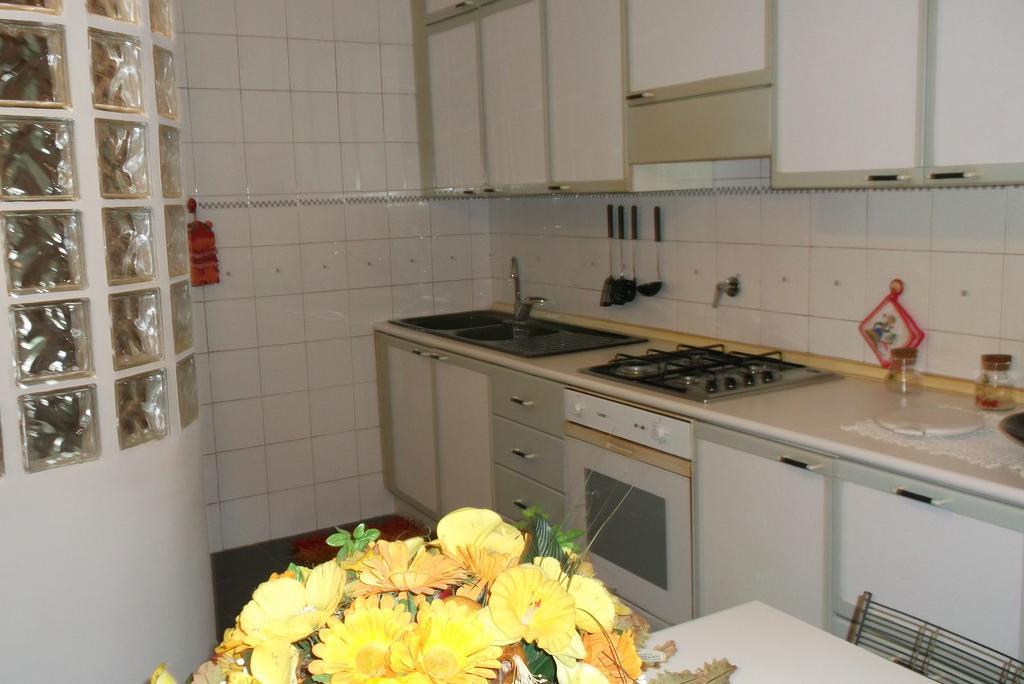 Appartamento Elegance La Spezia Room photo
